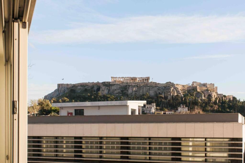 Spacious Loft With Acropolis View! Lägenhet Aten Exteriör bild